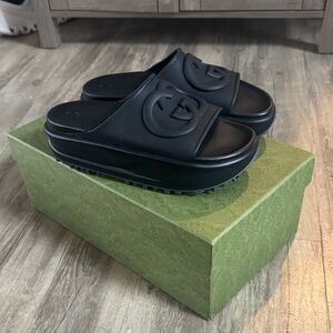 Gucci Platform Black Rubber Slides